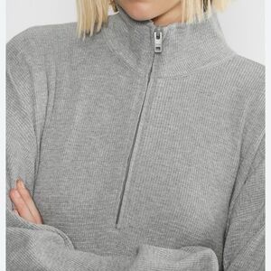 Sunday Best Light Brown Taupe Baby Waffle Quarter Zip Sweater Size Small